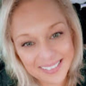 Meet your Posher, Bethany